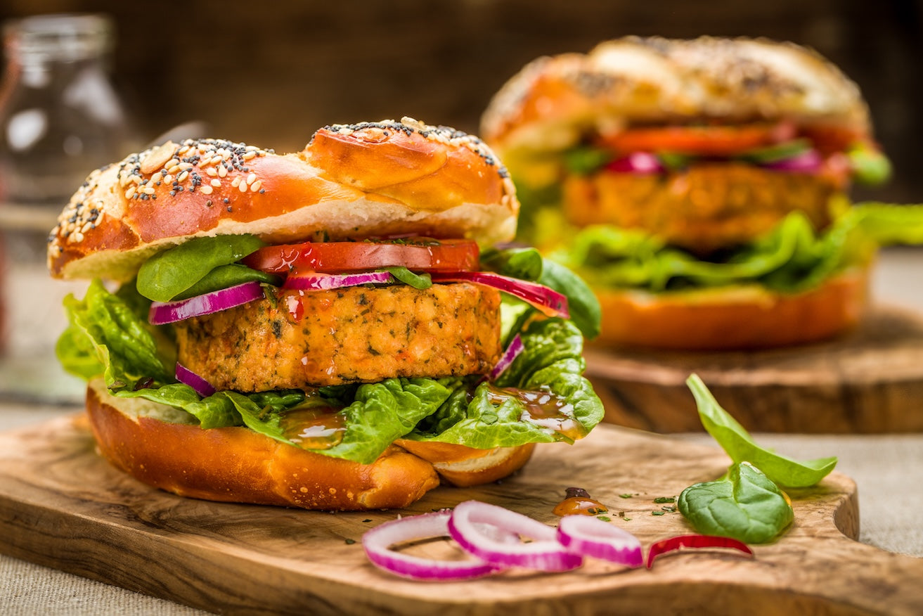 Linsen Burger Zwiebeln Tomate